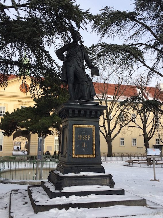 Joseph II's monument 3.jpg